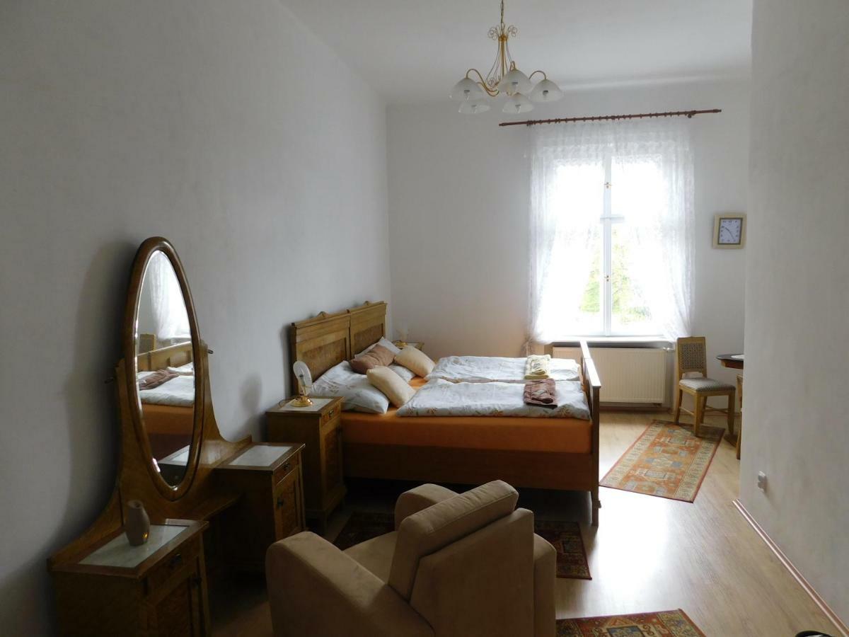 Vila Arnau 豪斯庭 外观 照片